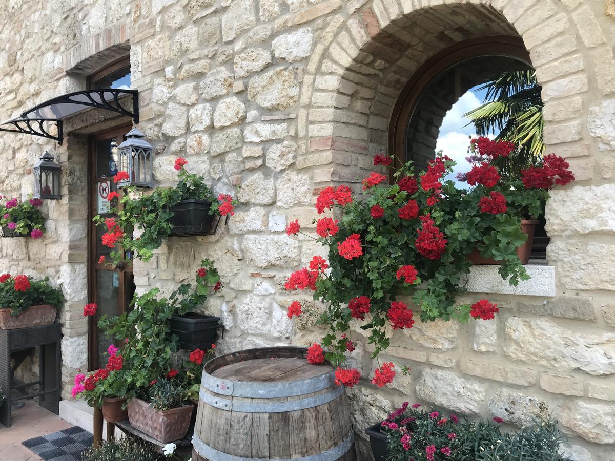 Casale Gregoriano Bed&breakfast&apartments San Gimignano