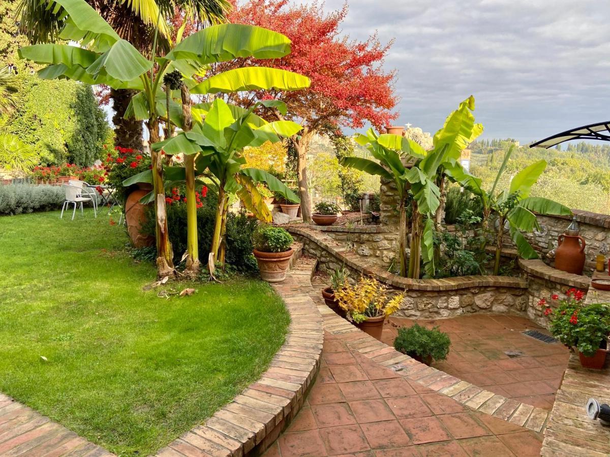 Casale Gregoriano Bed&breakfast&apartments Bed & Breakfast 2*