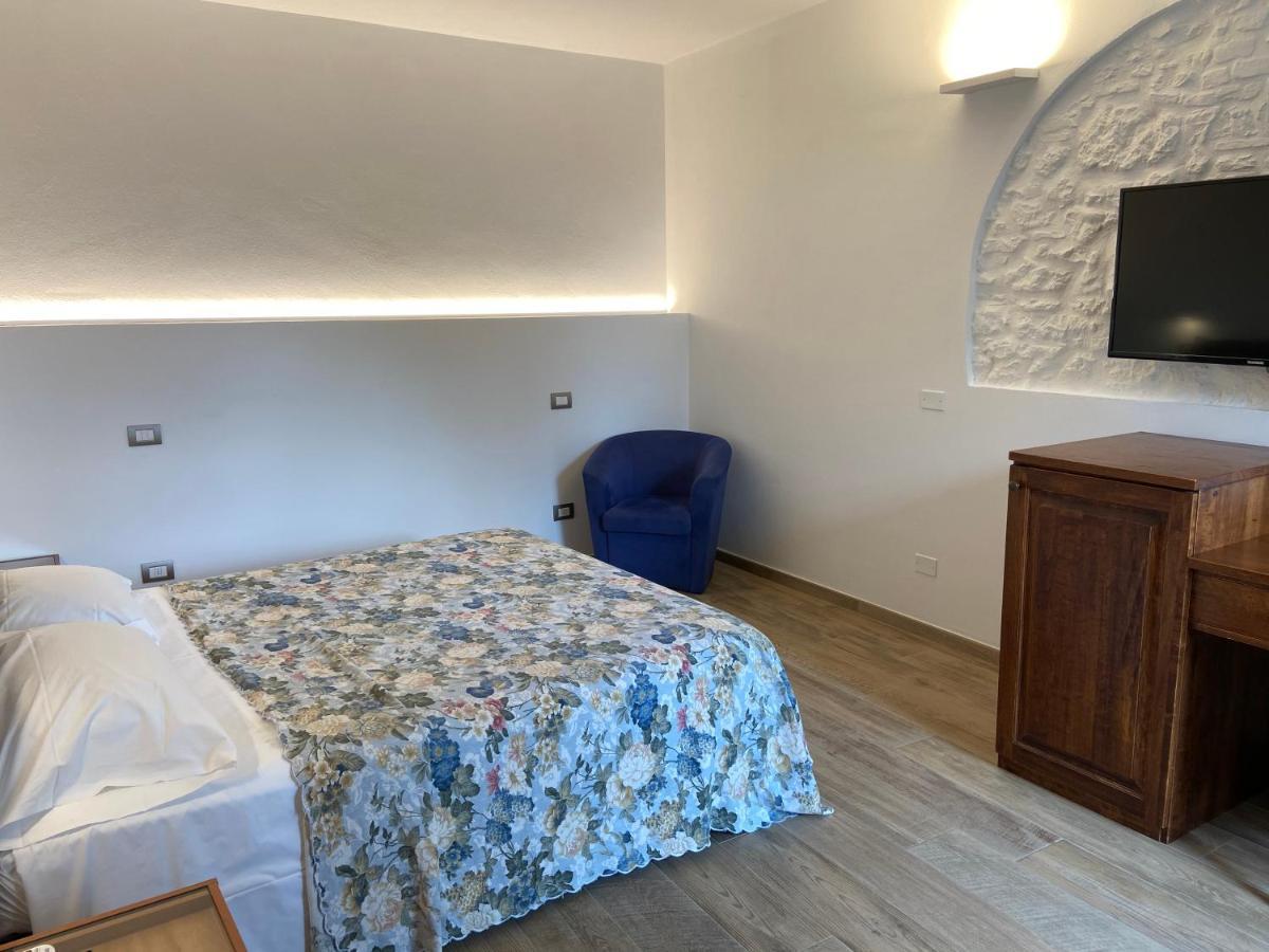 Casale Gregoriano And Bed & Breakfast 2*